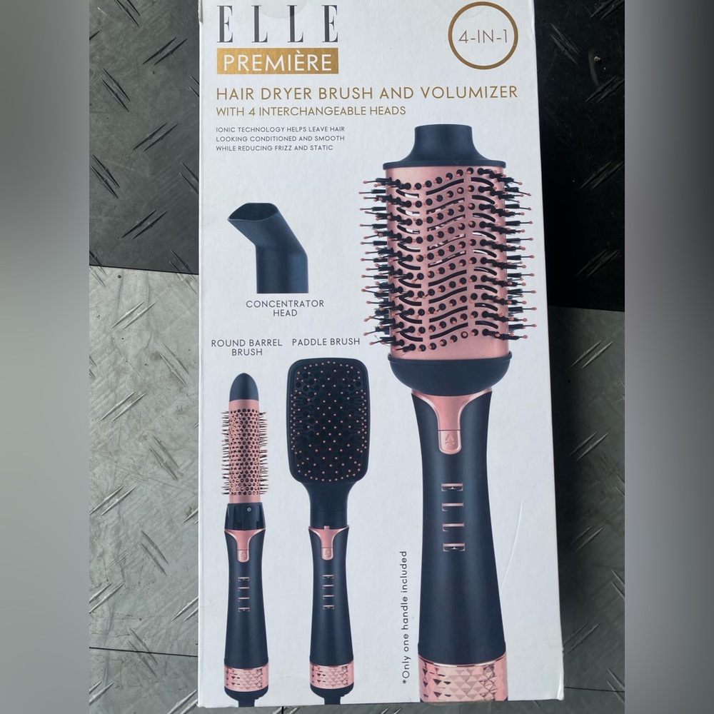 ELLE 4 IN 1PREMIÈRE HAIR DRYER BRUSH AND VOLUMIZER